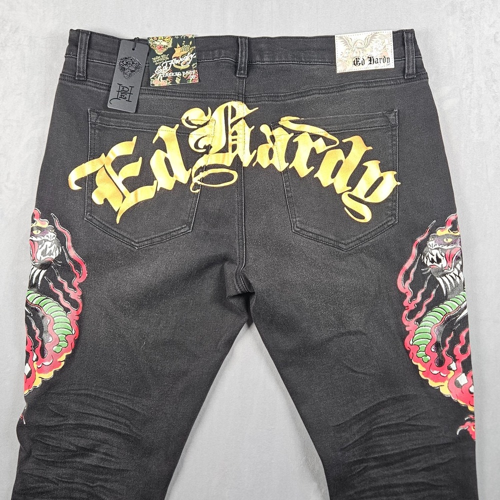 NEW Ed Hardy Stacked Boot Jeans Mens 36 Black Wash Denim Dragon Tattoo Graphic